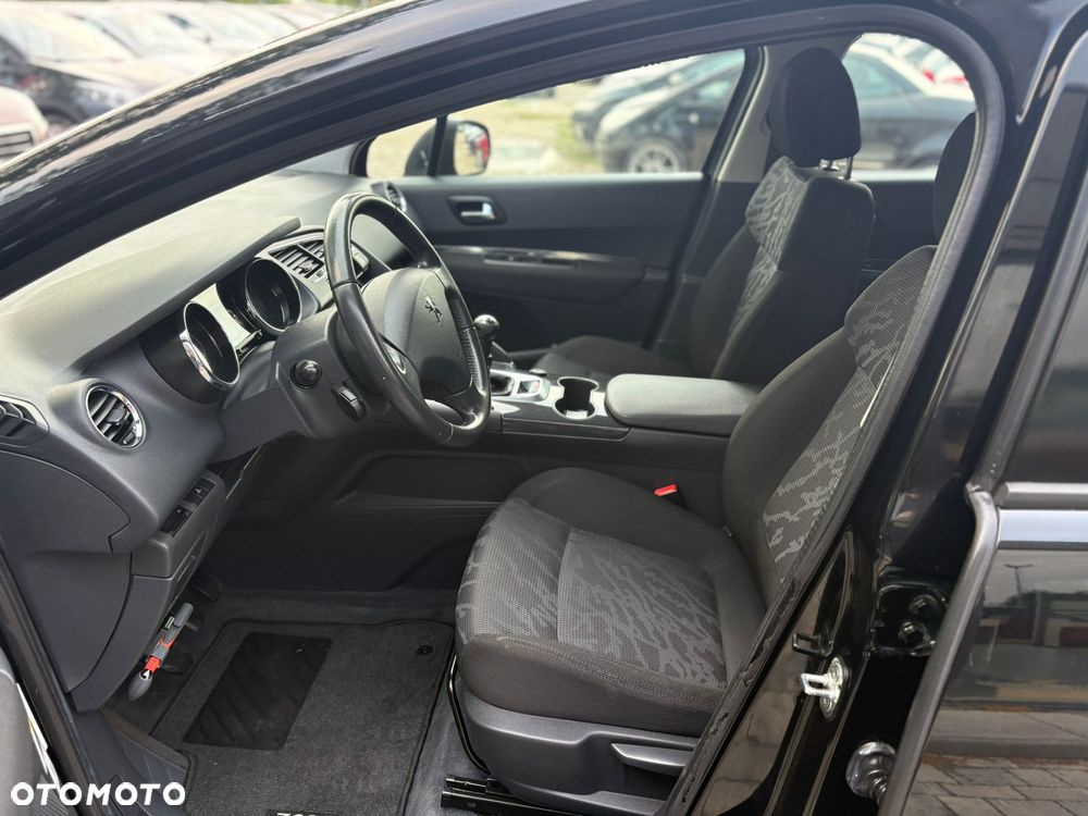 Peugeot 3008 1.6 Premium - 14