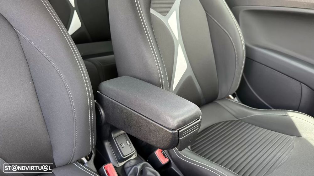 Alfa Romeo MiTo 1.6 JTD Distinctive - 18
