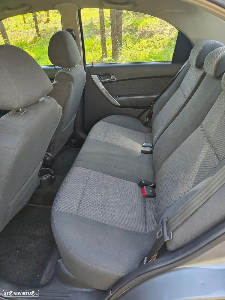 Chevrolet Aveo 1.4 LT - 5