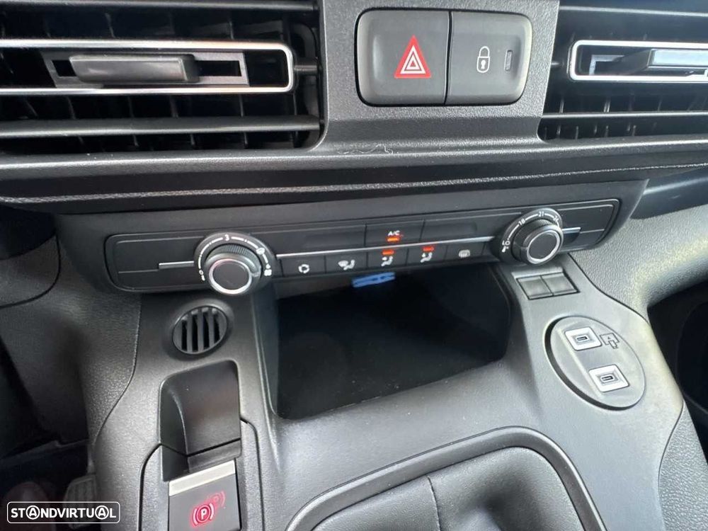 Fiat Doblo Outro - 17