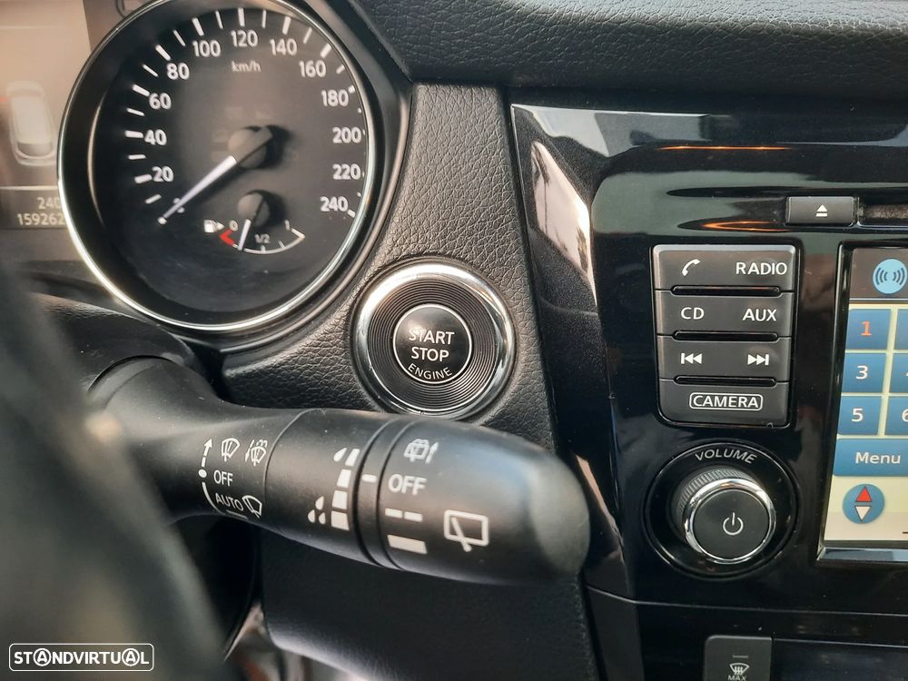 Nissan Qashqai 1.5 dCi N-Connecta 18 - 46