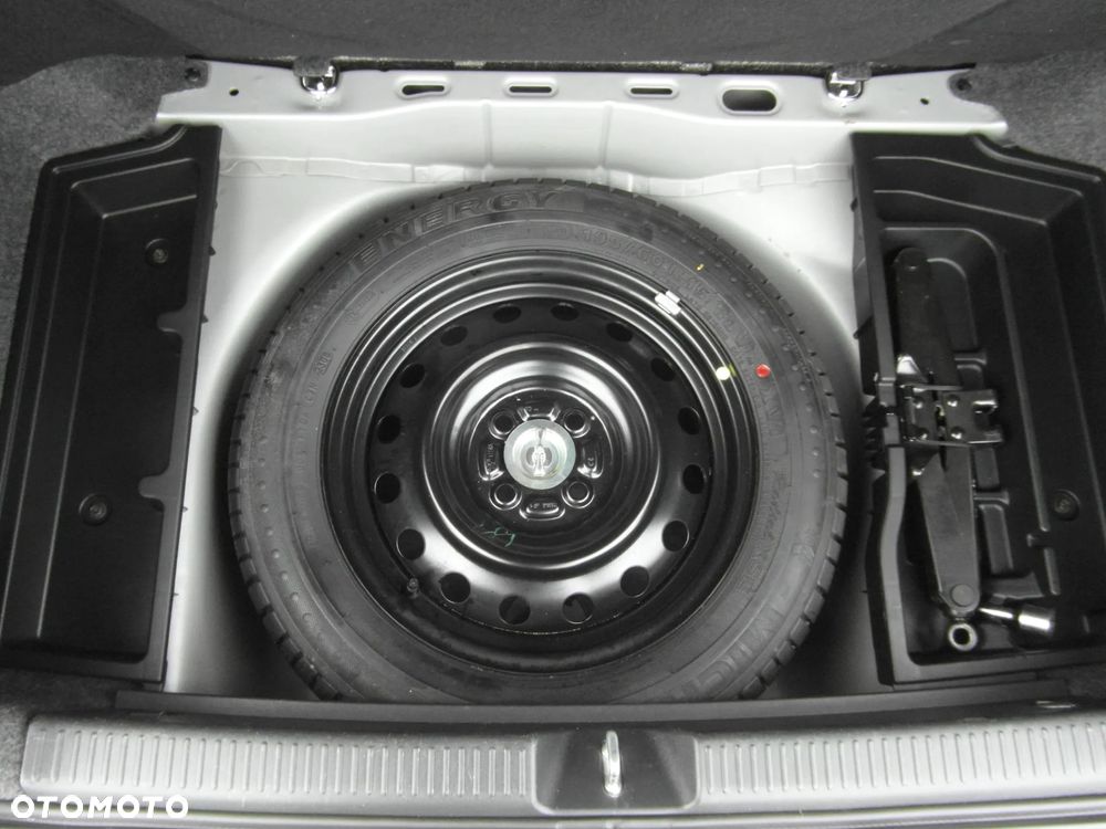 Toyota Corolla 1.6 VVT-i Automatik Executive - 9