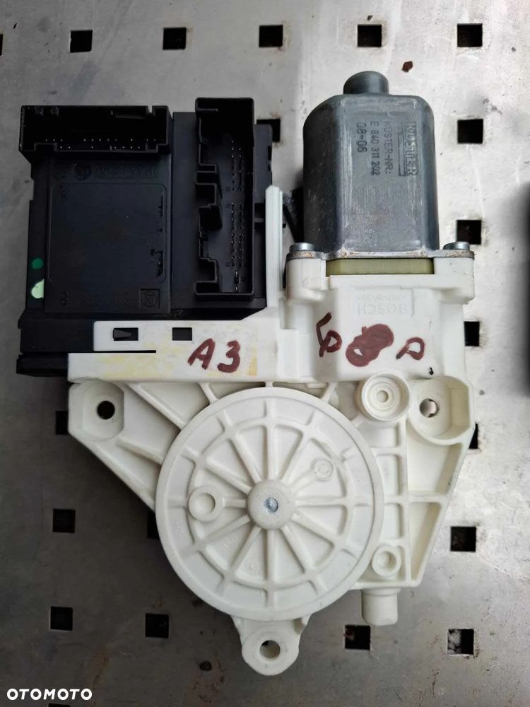 SILNICZEK PODNOSZENIA SZYBY MECHANIZM TYŁ MODUŁ TYLNEJ AUDI A3 8P 8P0 PRAWY LEWY TYLNY - 3