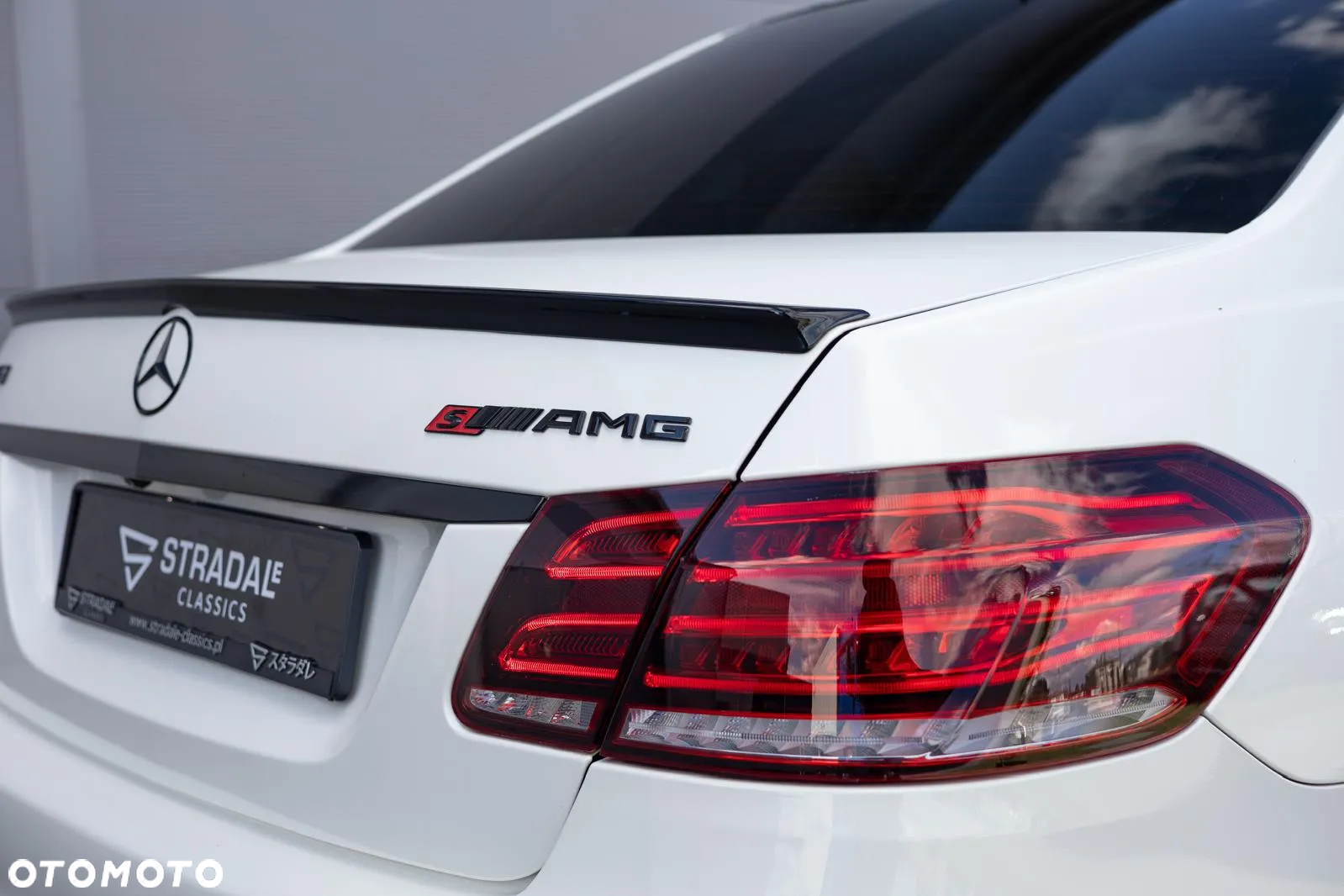 Mercedes-Benz Klasa E 63 AMG S 4Matic AMG Speedshift MCT - 17