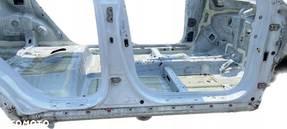 KIA SPORTAGE III PRÓG SŁUPEK PRAWY 10-15 - 1