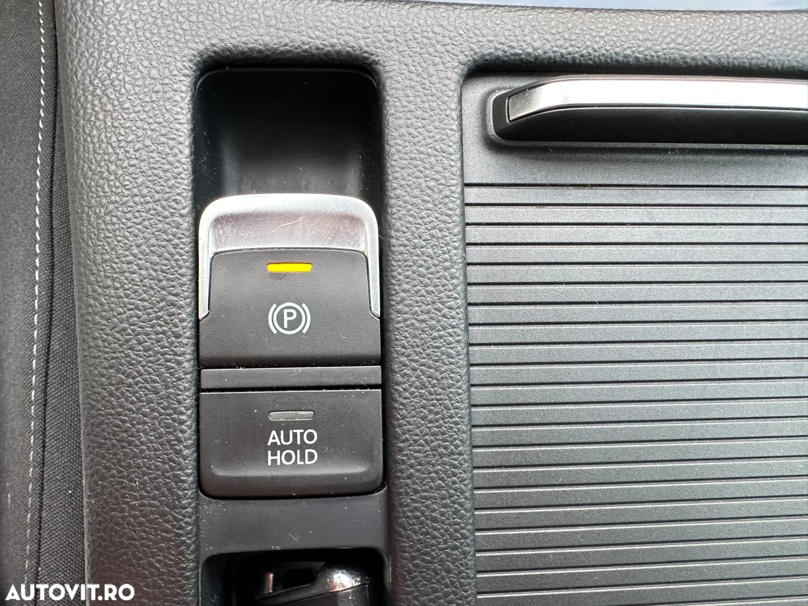 Volkswagen Passat Variant 2.0 TDI DSG Comfortline - 21