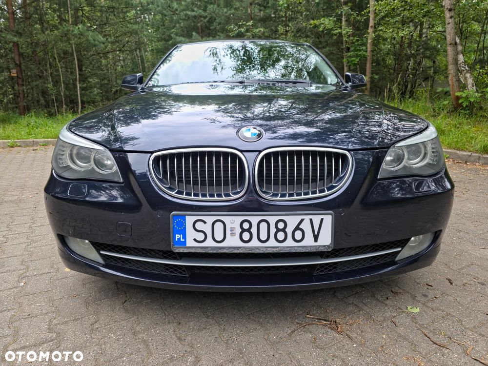 BMW Seria 5 525d Edition Sport - 6