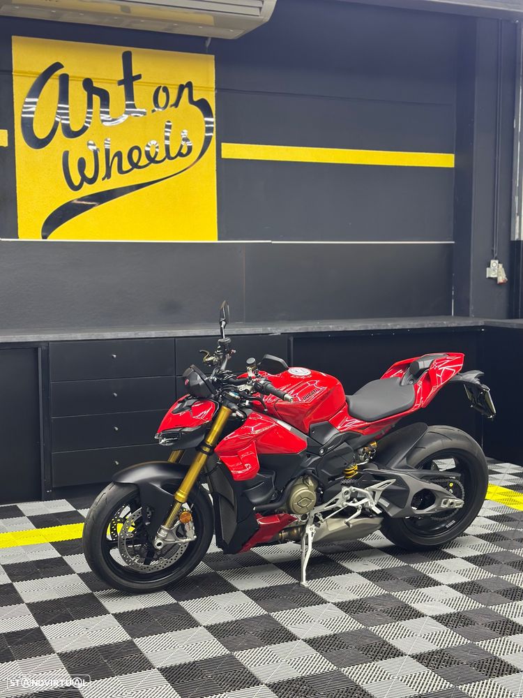 Ducati Streetfighter Street Fighter V4 - 7