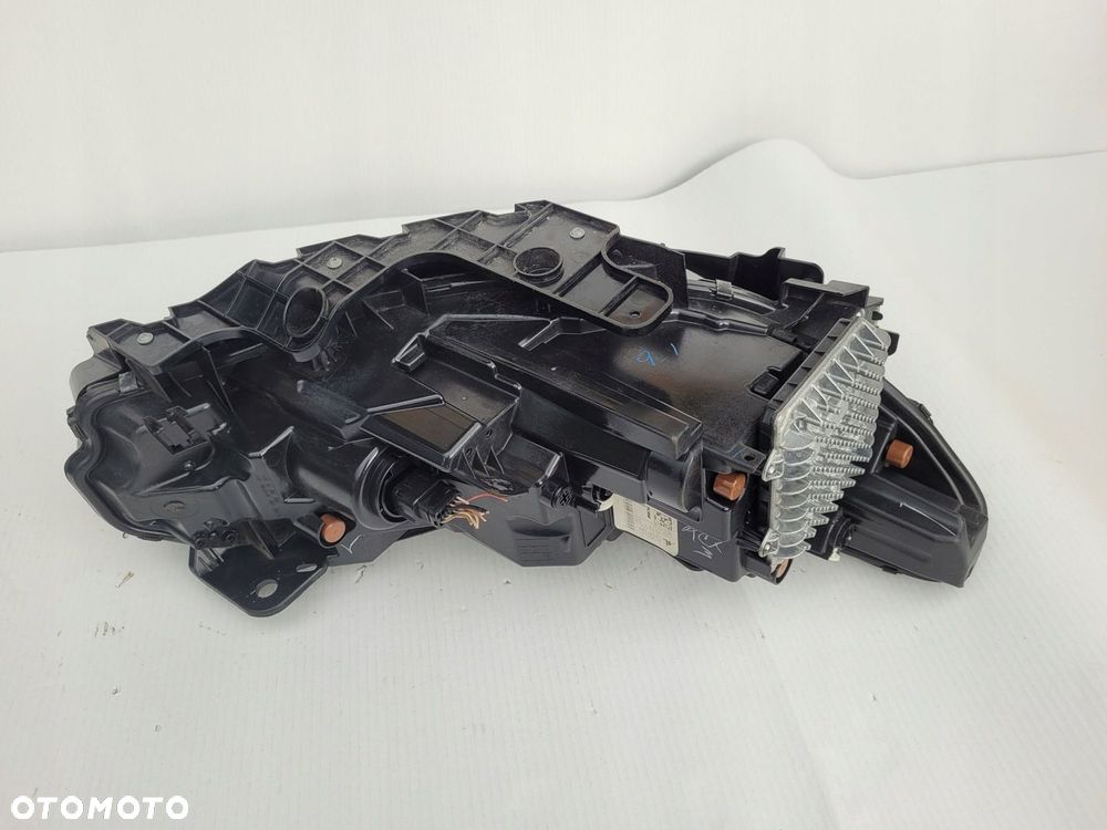 JEEP CHEROKEE KL LAMPA PRZEDNIA PRZÓD LH LIFT - 4