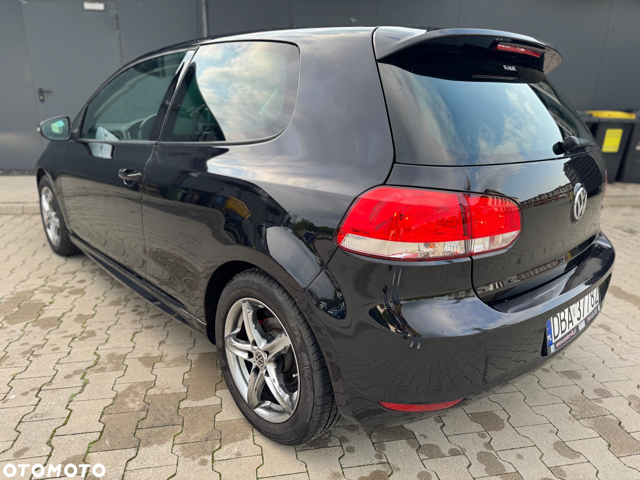 Volkswagen Golf VI 1.6 TDI Comfortline - 2