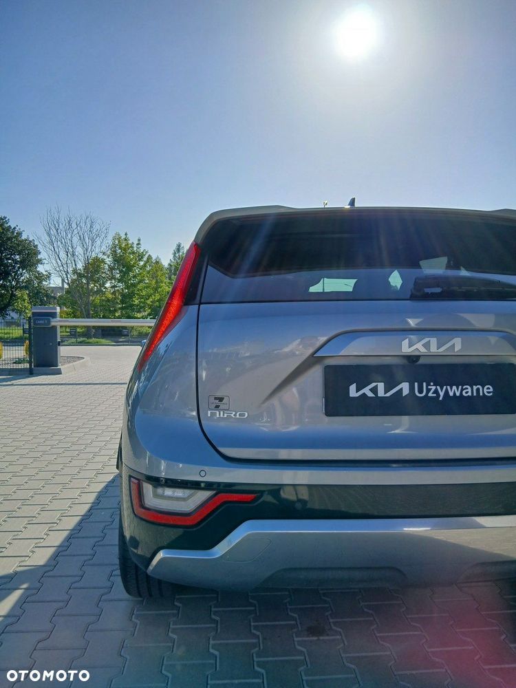 Kia Niro 1.6 GDI Hybrid L - 11