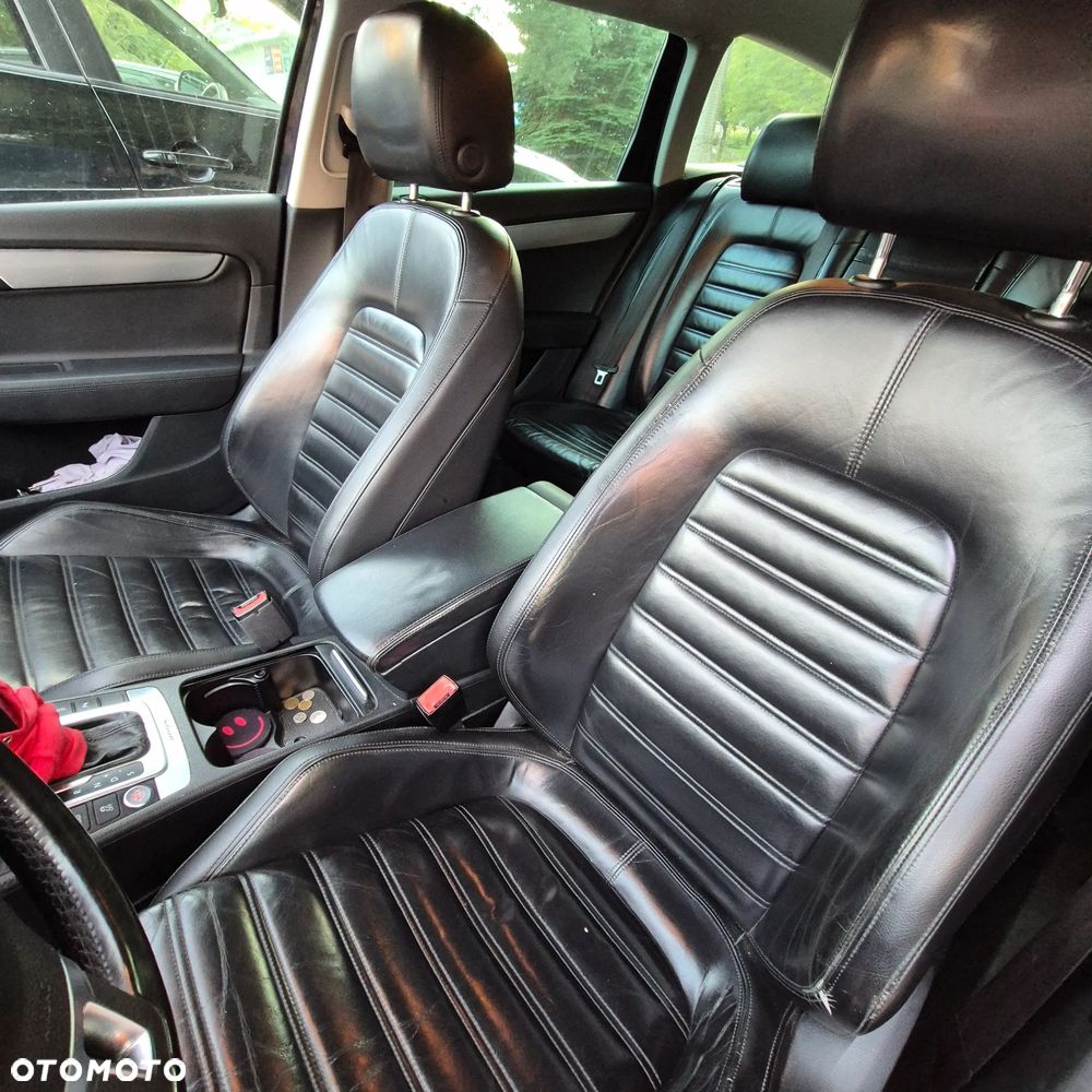 Volkswagen Passat 2.0 TDI 4Mot Highline DSG - 14