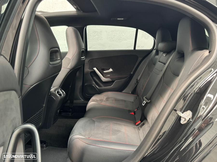 Mercedes-Benz A 250 e AMG Line - 54