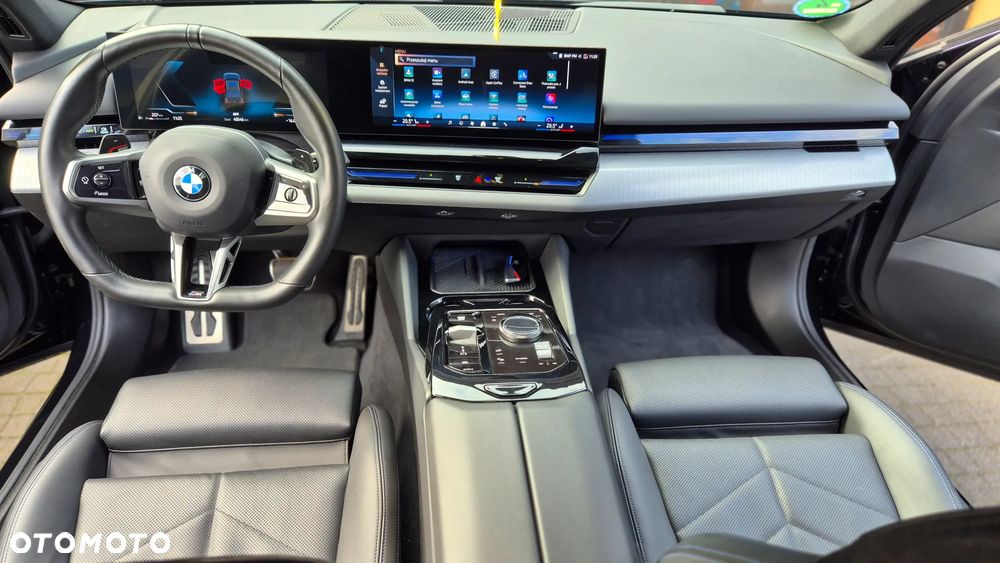 BMW Seria 5 520d - 17