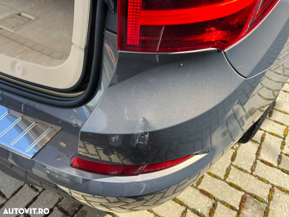 BMW Seria 5 520d - 34