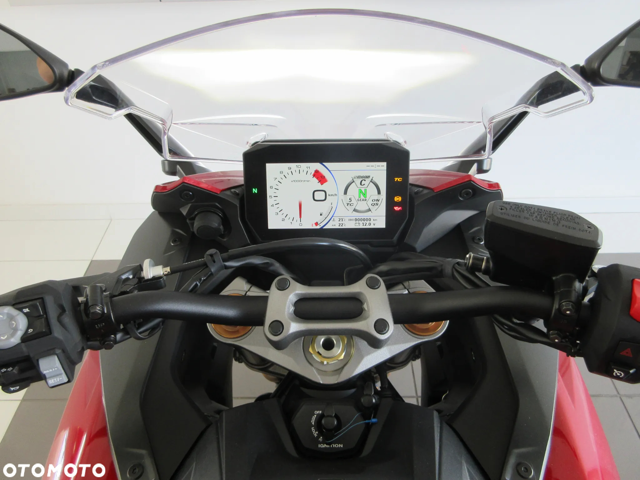 Suzuki GSX - 7