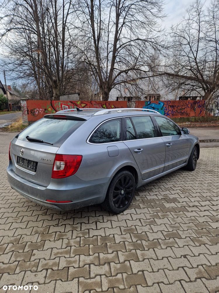 Skoda Superb 2.0 TDI Active - 4