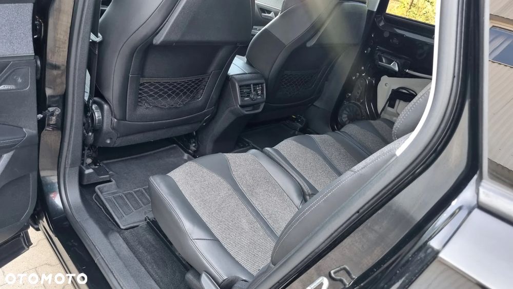 Peugeot 5008 - 15