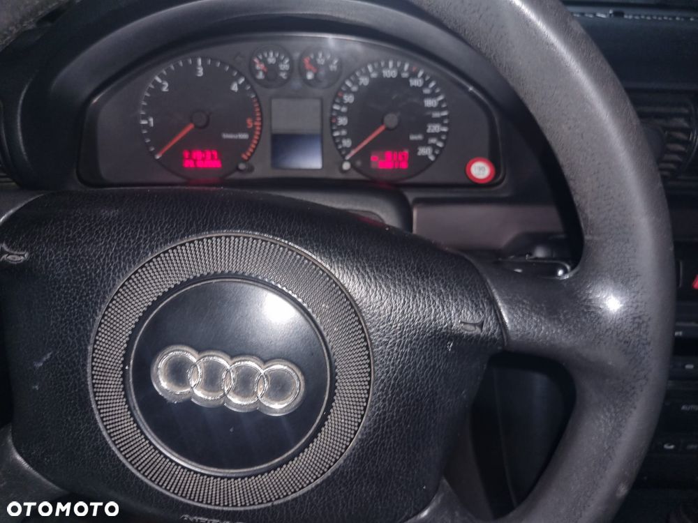 Audi A4 Avant - 39