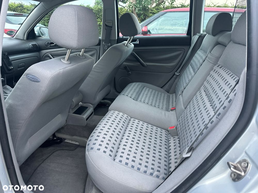 Volkswagen Passat 1.9 TDI - 28