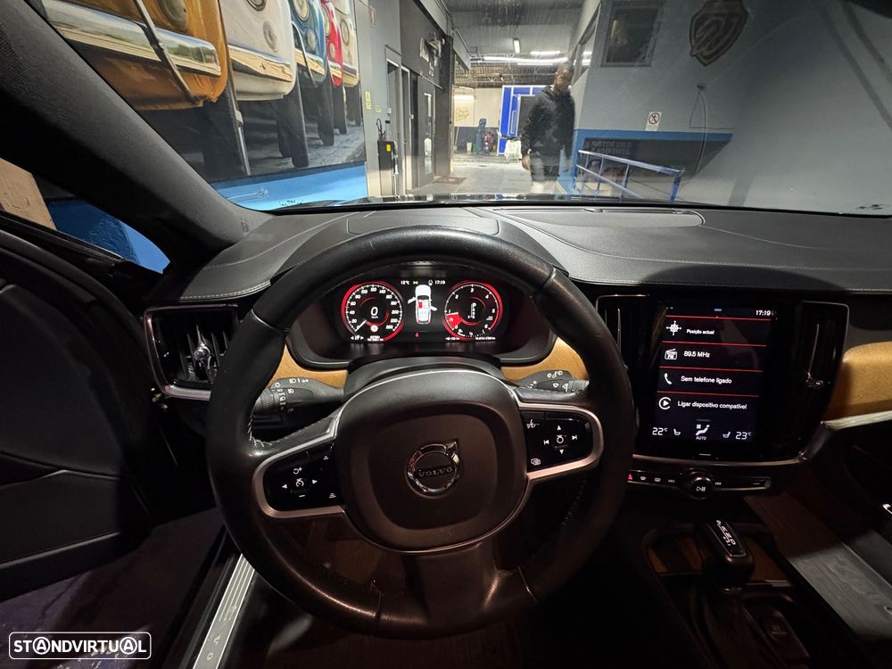 Volvo V90 2.0 D4 Inscription Geartronic - 29