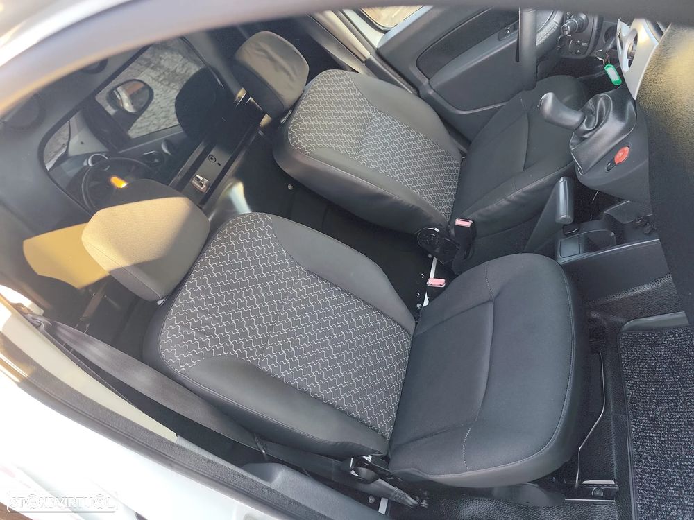 Renault KANGOO - 9
