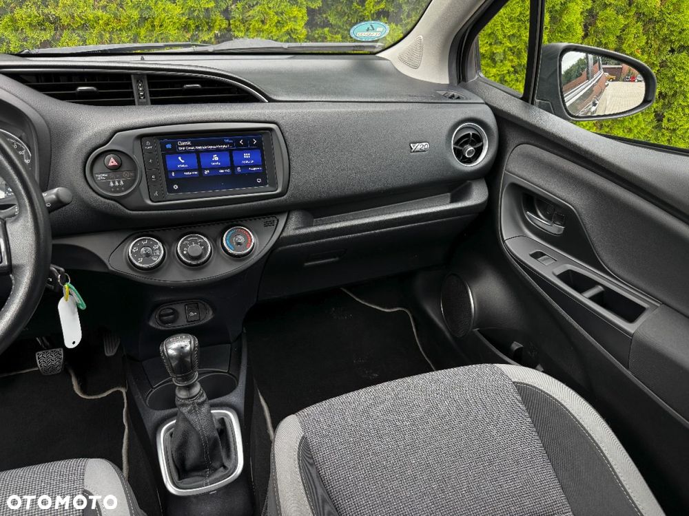 Toyota Yaris 1.5 20th Anniversary - 8