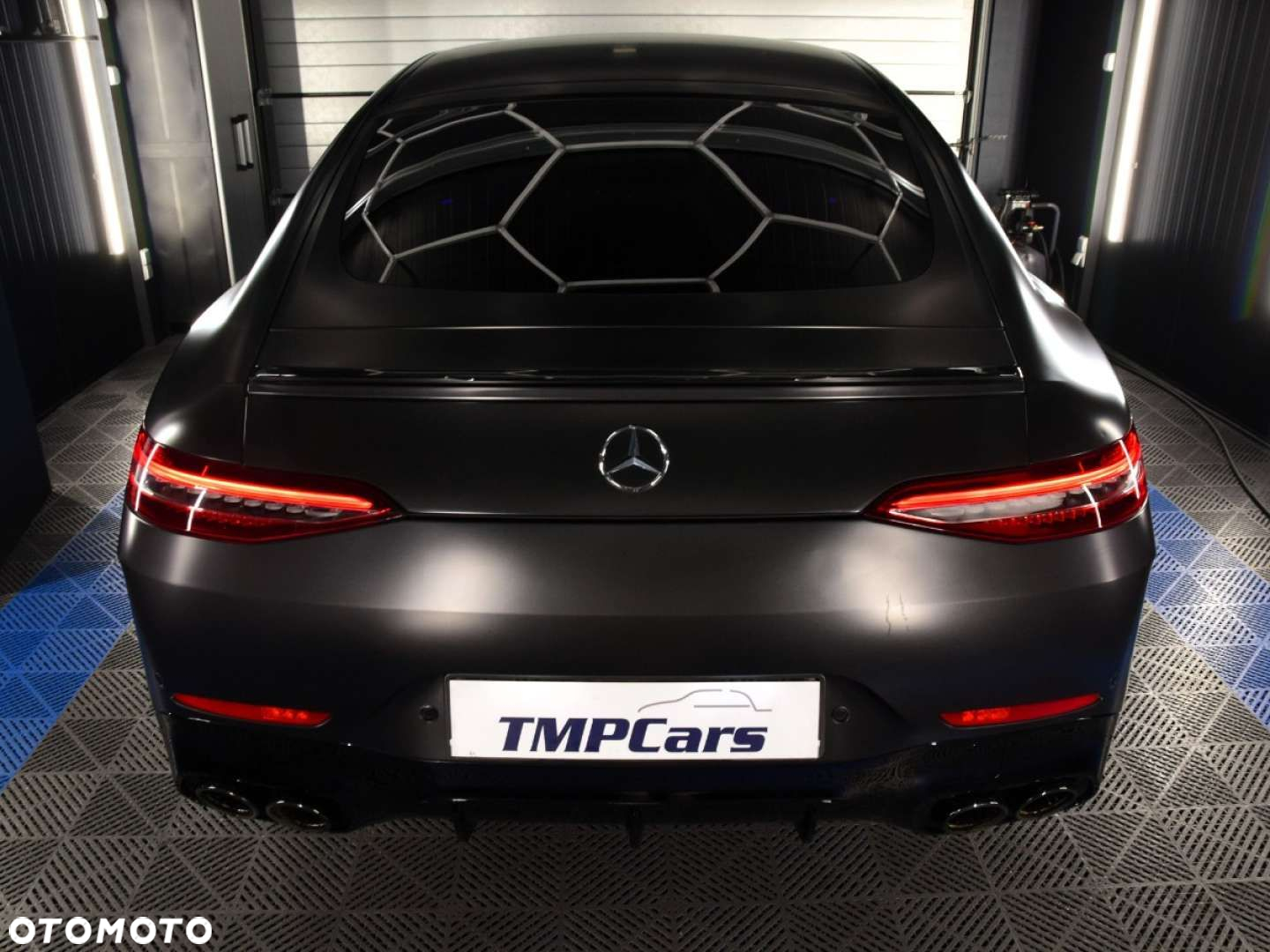 Mercedes-Benz AMG GT 43 4-Matic+ - 35