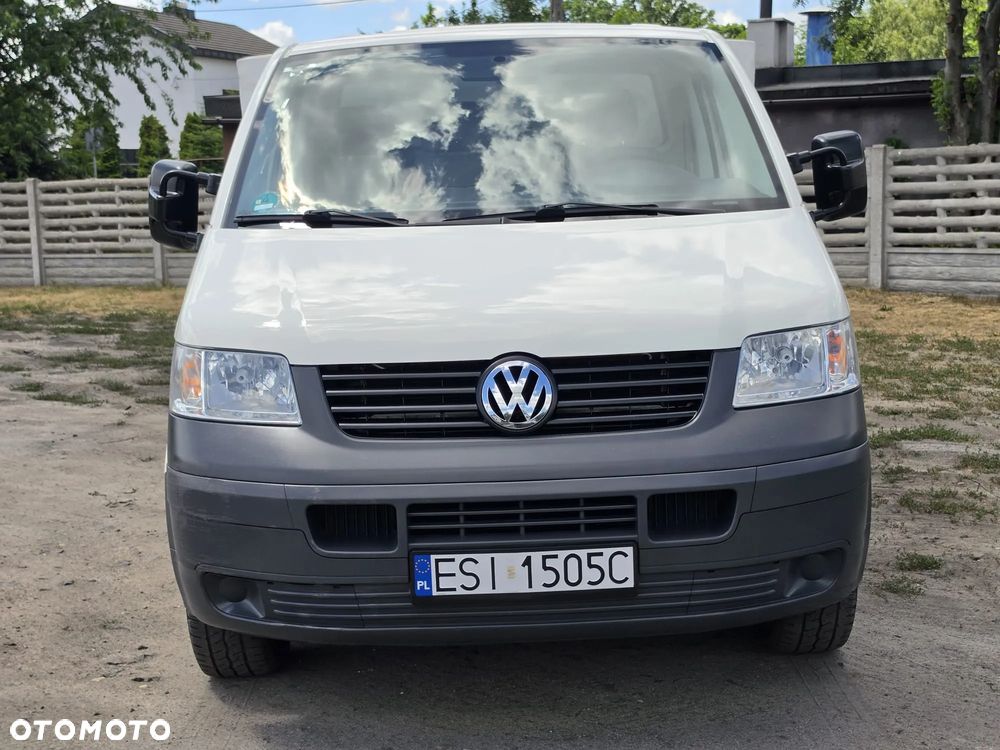 Volkswagen TRANSPORTER T5 - 2