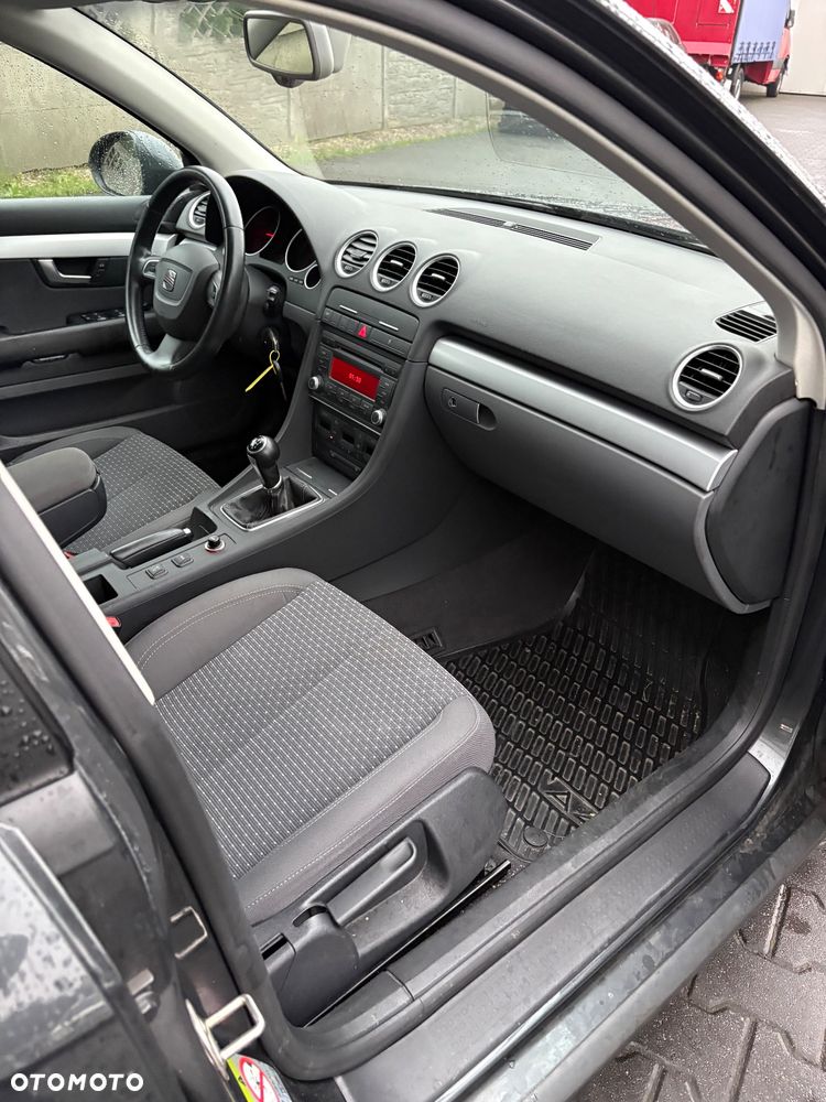 Seat Exeo 2.0 TDI DPF Style - 11