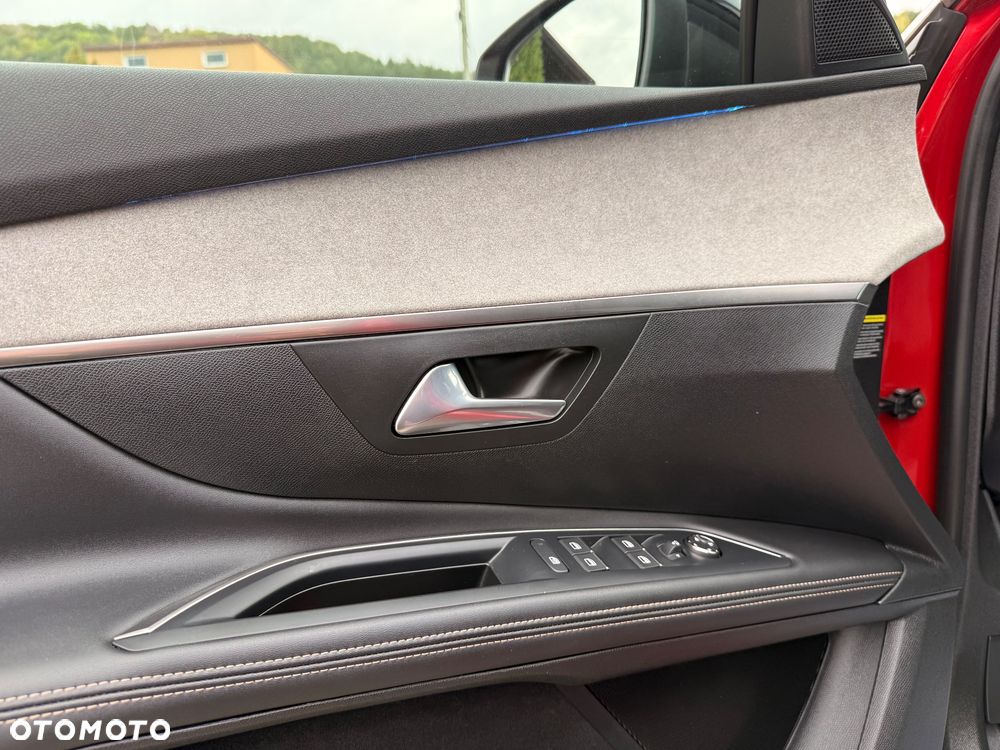 Peugeot 5008 1.6 PureTech GT S&S EAT8 - 33