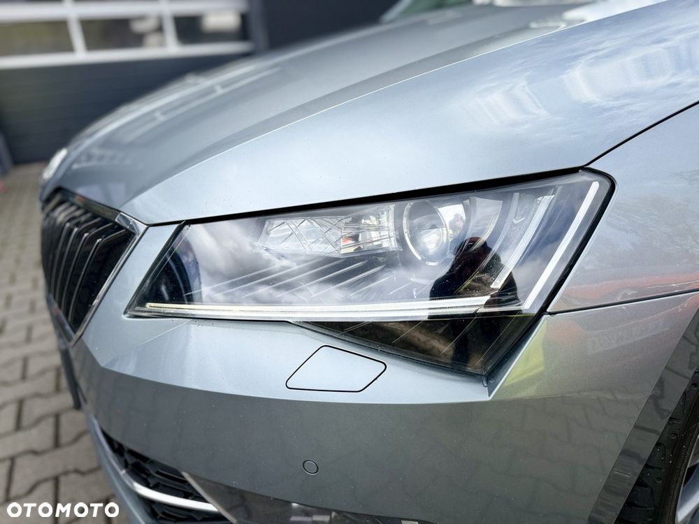 Skoda Superb 2.0 TDI 4x4 L&K DSG - 28