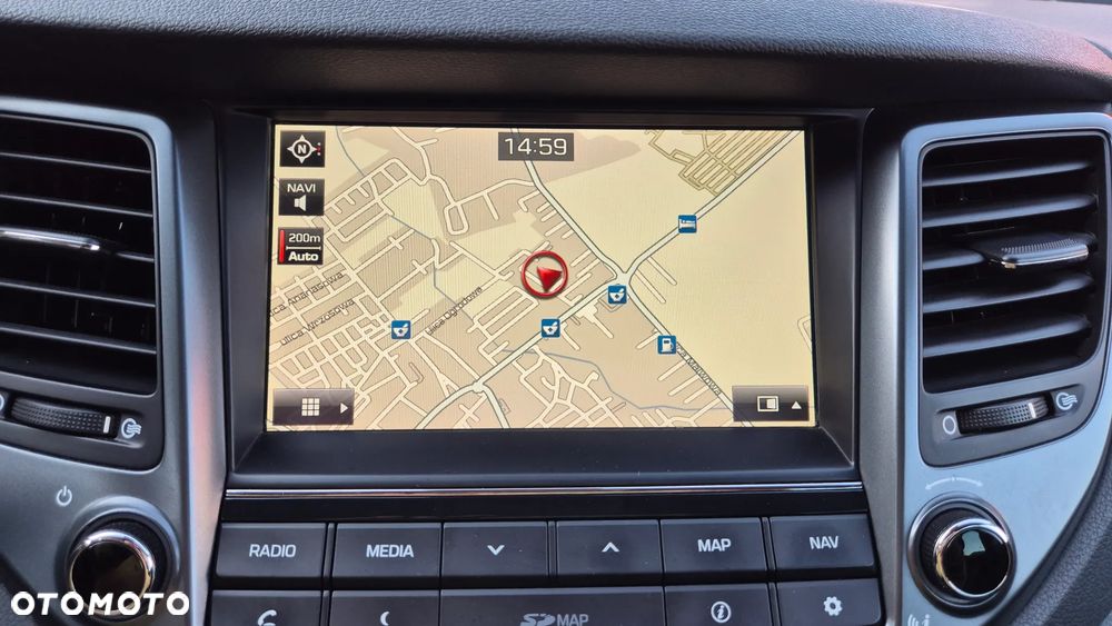 Hyundai Tucson - 16