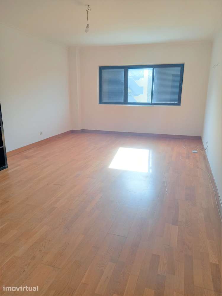 Apartamento T1 em Avenidas Novas - Pronto a Habitar - Grande imagem: 5/15