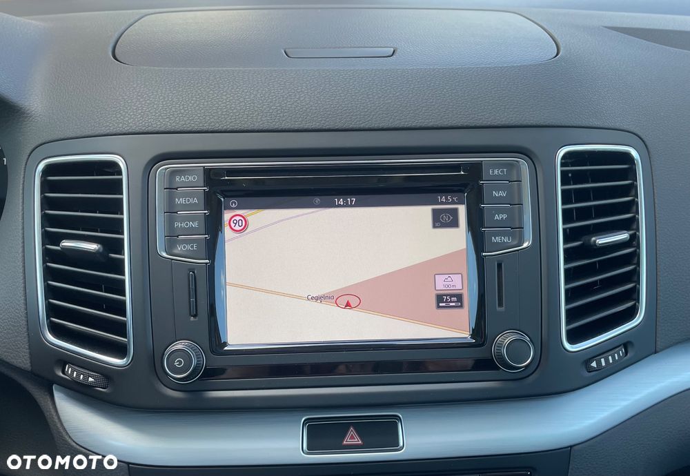 Volkswagen Sharan 1.4 TSI BMT Highline - 17