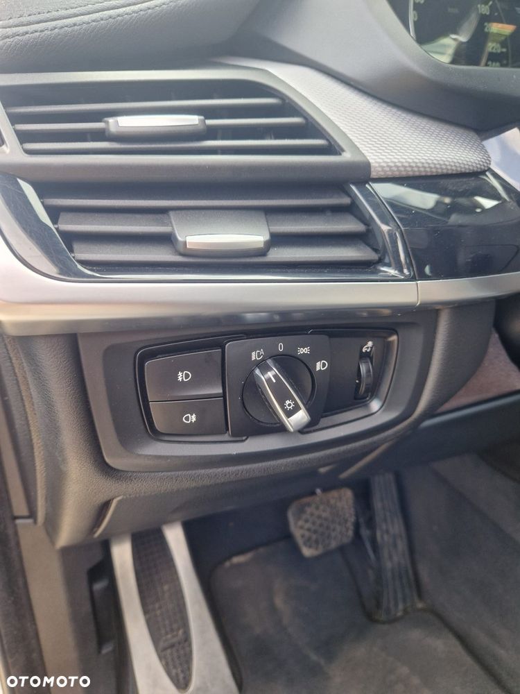 BMW X6 xDrive30d - 13