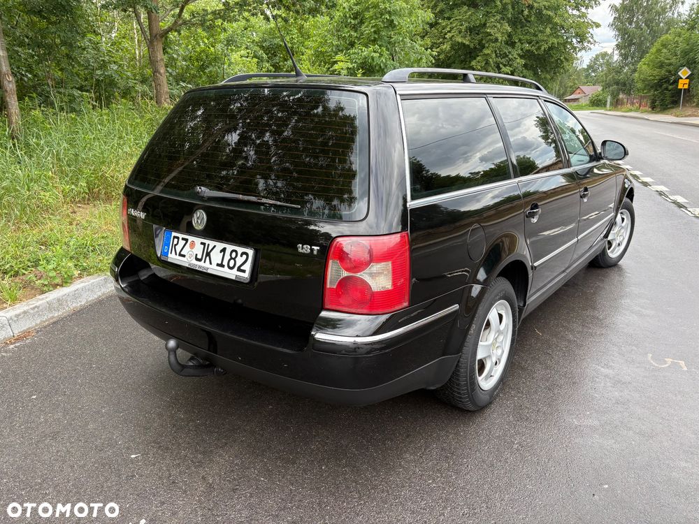 Volkswagen Passat - 8