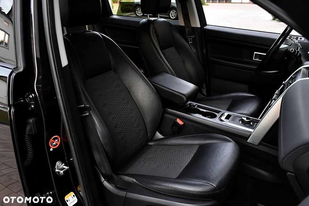 Land Rover Discovery Sport 2.0 TD4 Pure - 33