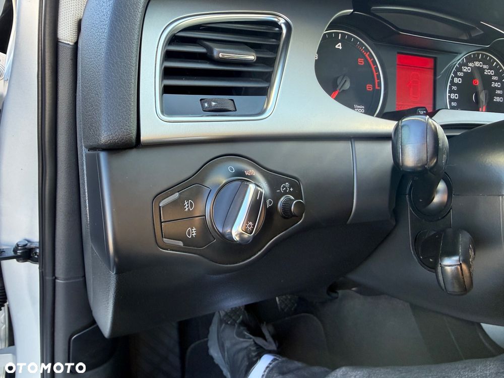 Audi A4 Avant 2.0 TDI DPF - 19