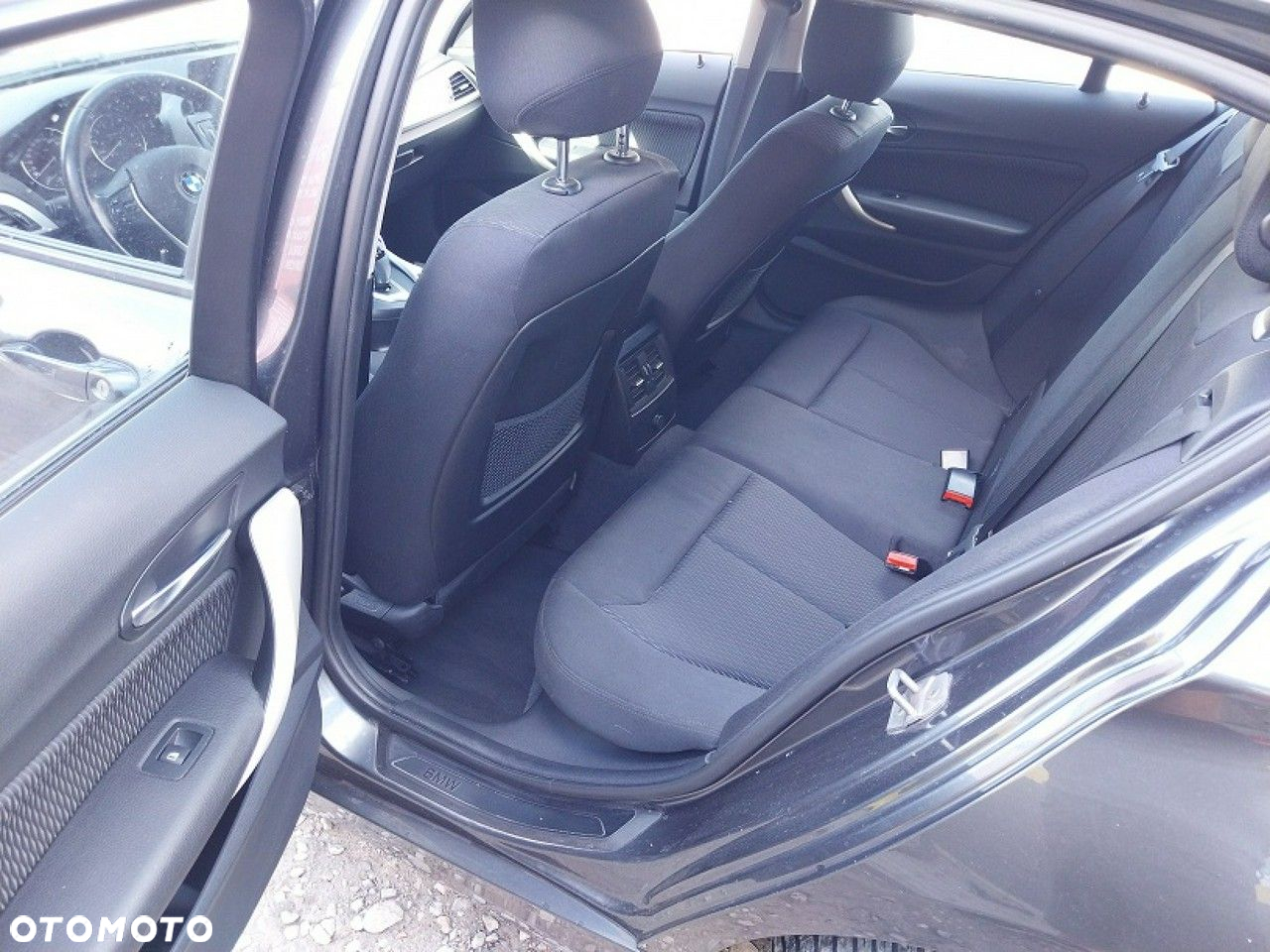BMW Seria 1 - 15