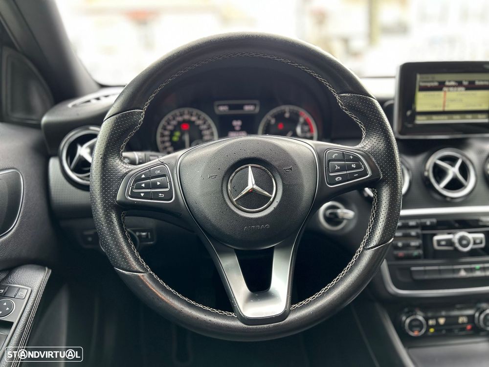 Mercedes-Benz A 180 - 15