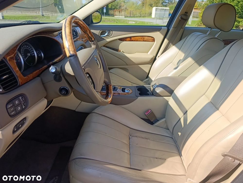 Jaguar S-Type 2.7 Twin Turbo Executive - 12