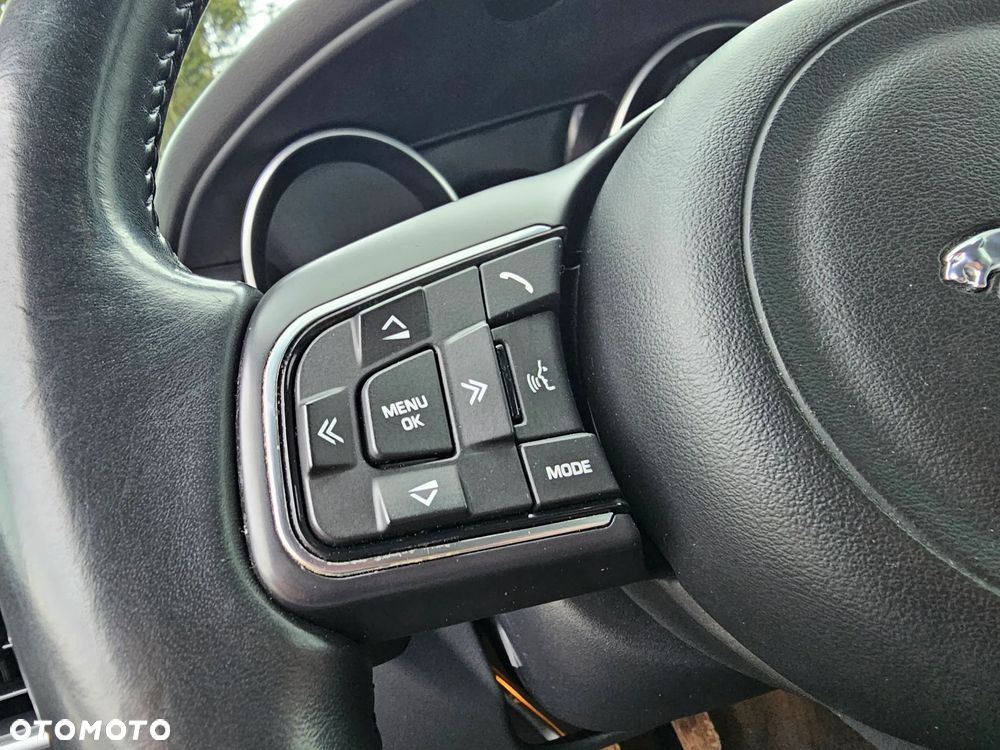 Jaguar XE E-Performance Portfolio - 25