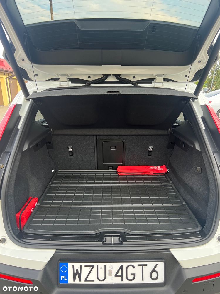 Volvo XC 40 T5 AWD Momentum - 20