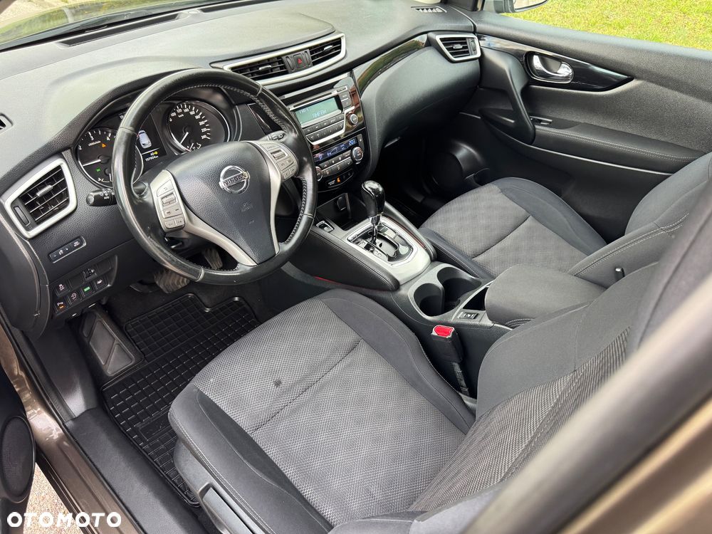 Nissan Qashqai 1.6 DCi Tekna Xtronic - 8