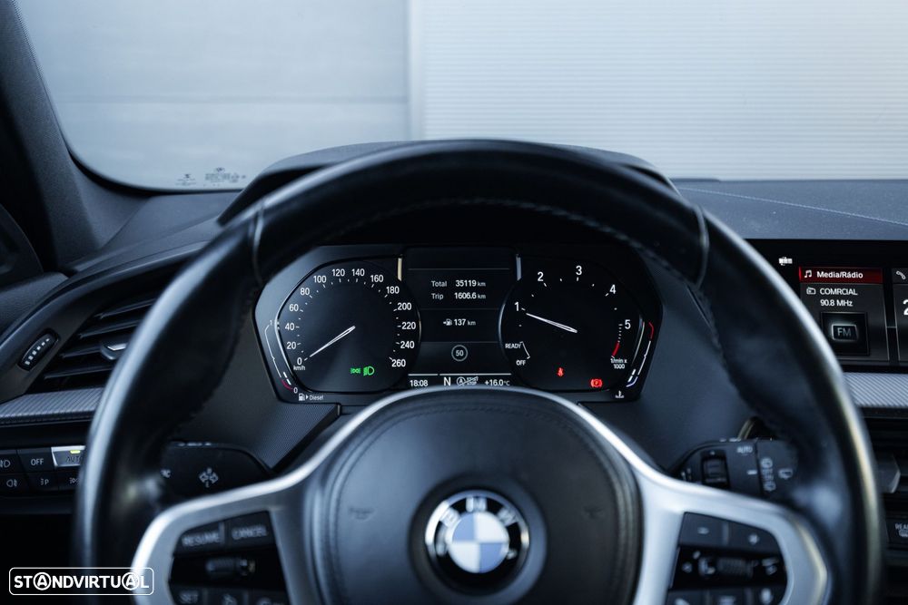 BMW 116 d Pack Desportivo M - 35