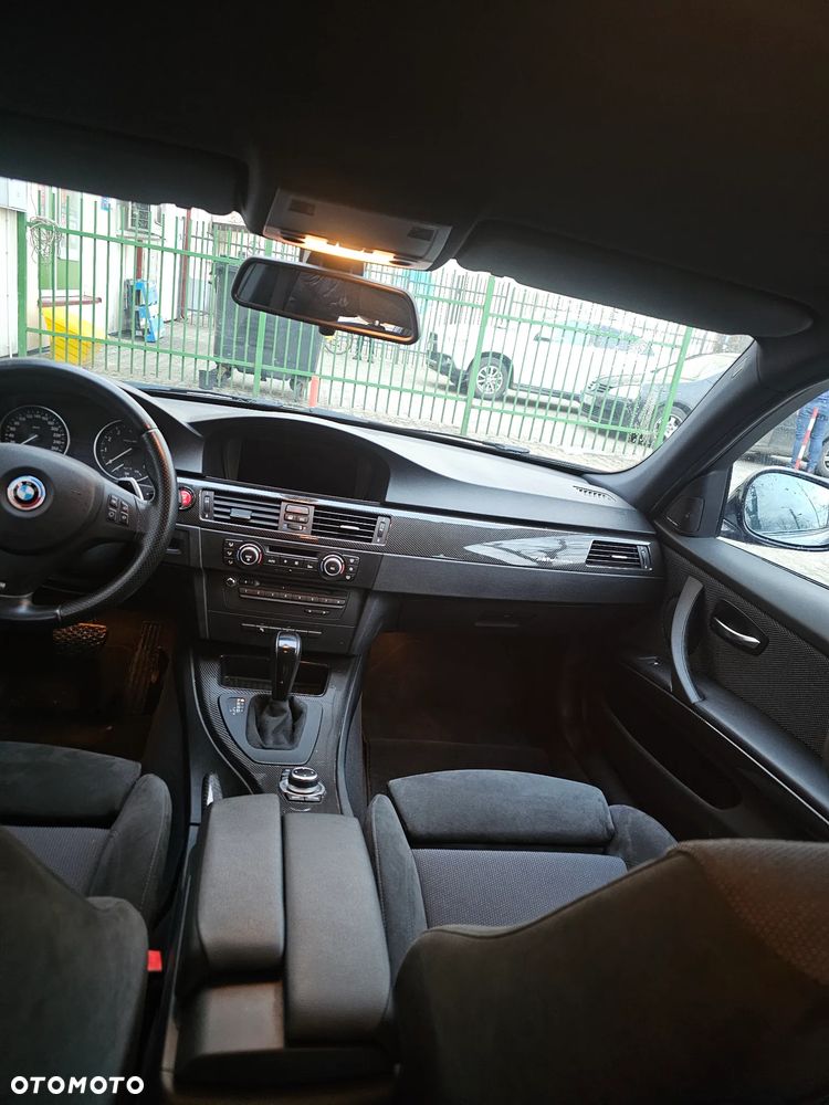 BMW Seria 3 335i xDrive - 14