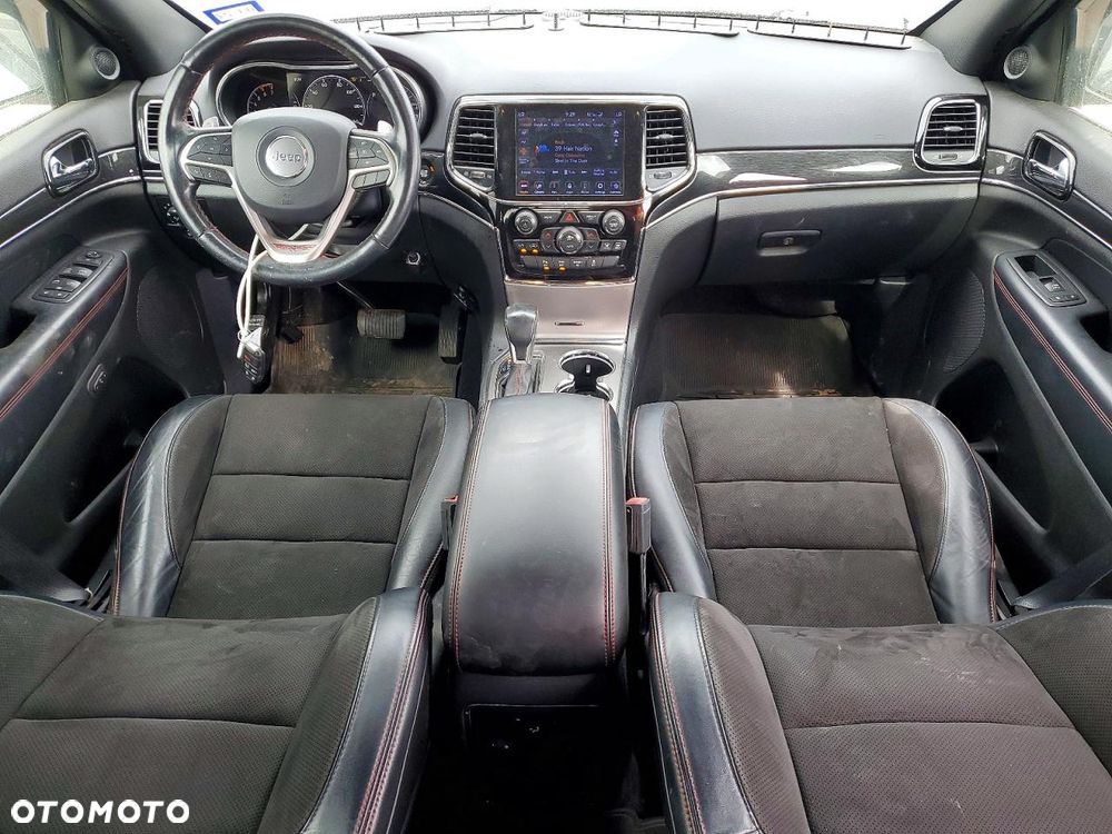 Jeep Grand Cherokee - 10
