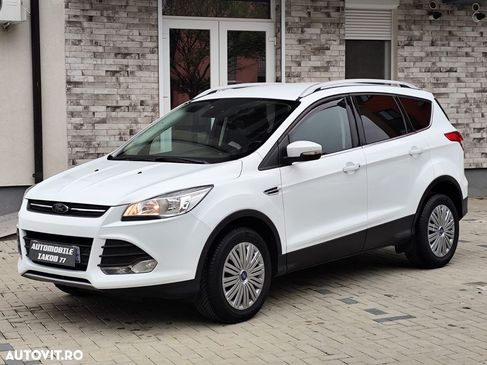 Ford Kuga - 1