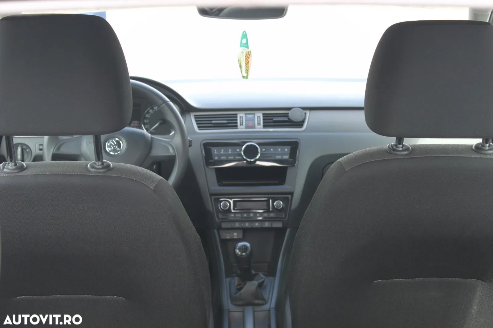 Skoda RAPID 1.2 TSI Ambition - 8